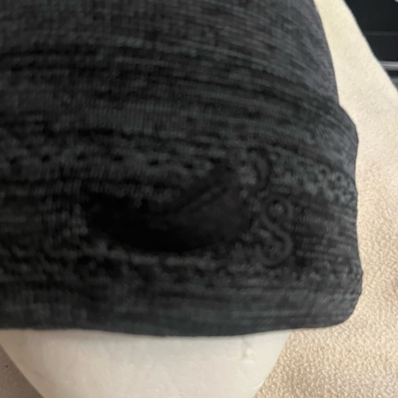 New Era Wool Blend Clillis Winter Beanie Hat - Picture 2 of 8